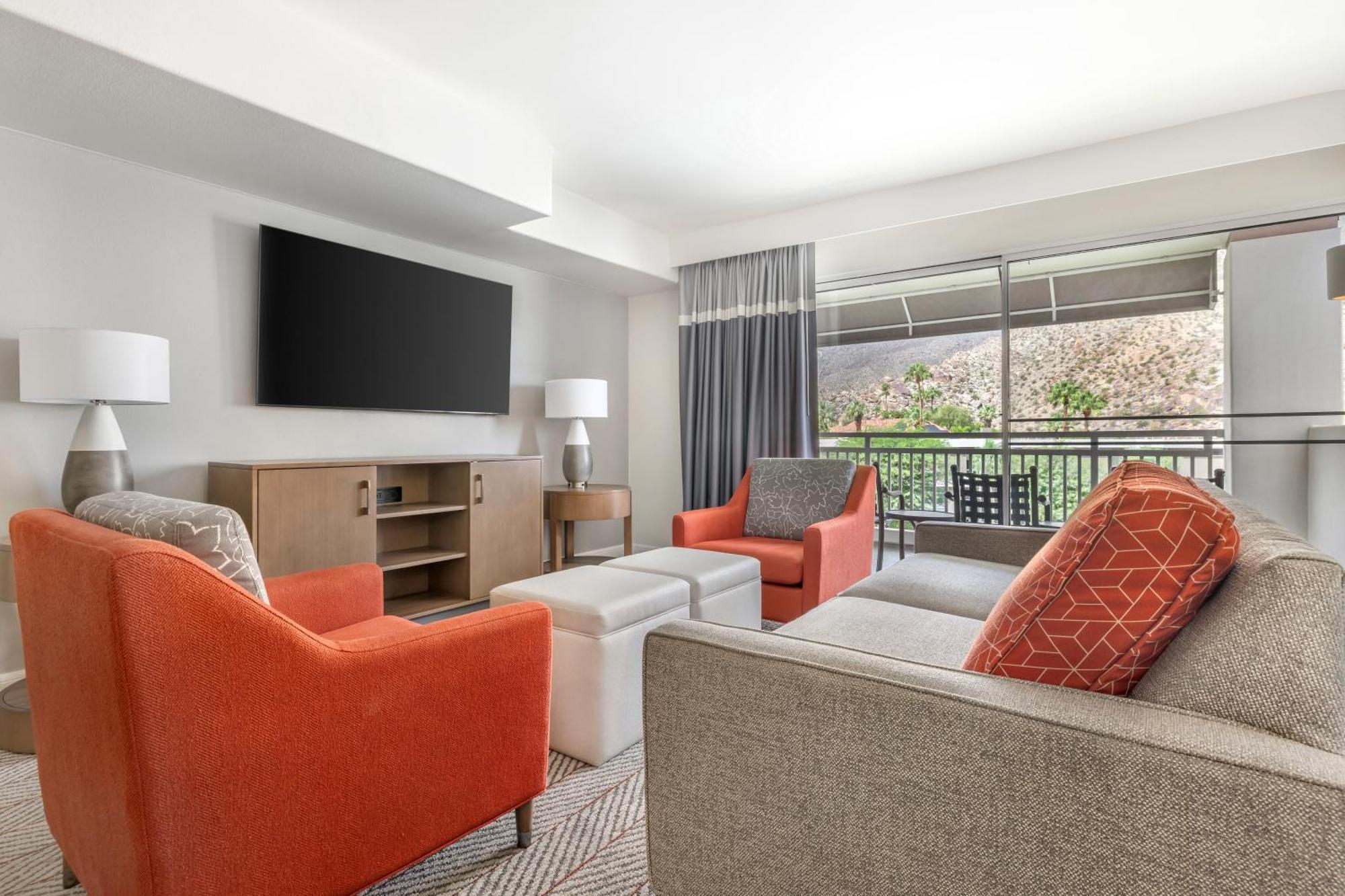 2 BEDROOM 1 KING 1 QUEEN SUITE BALCONY