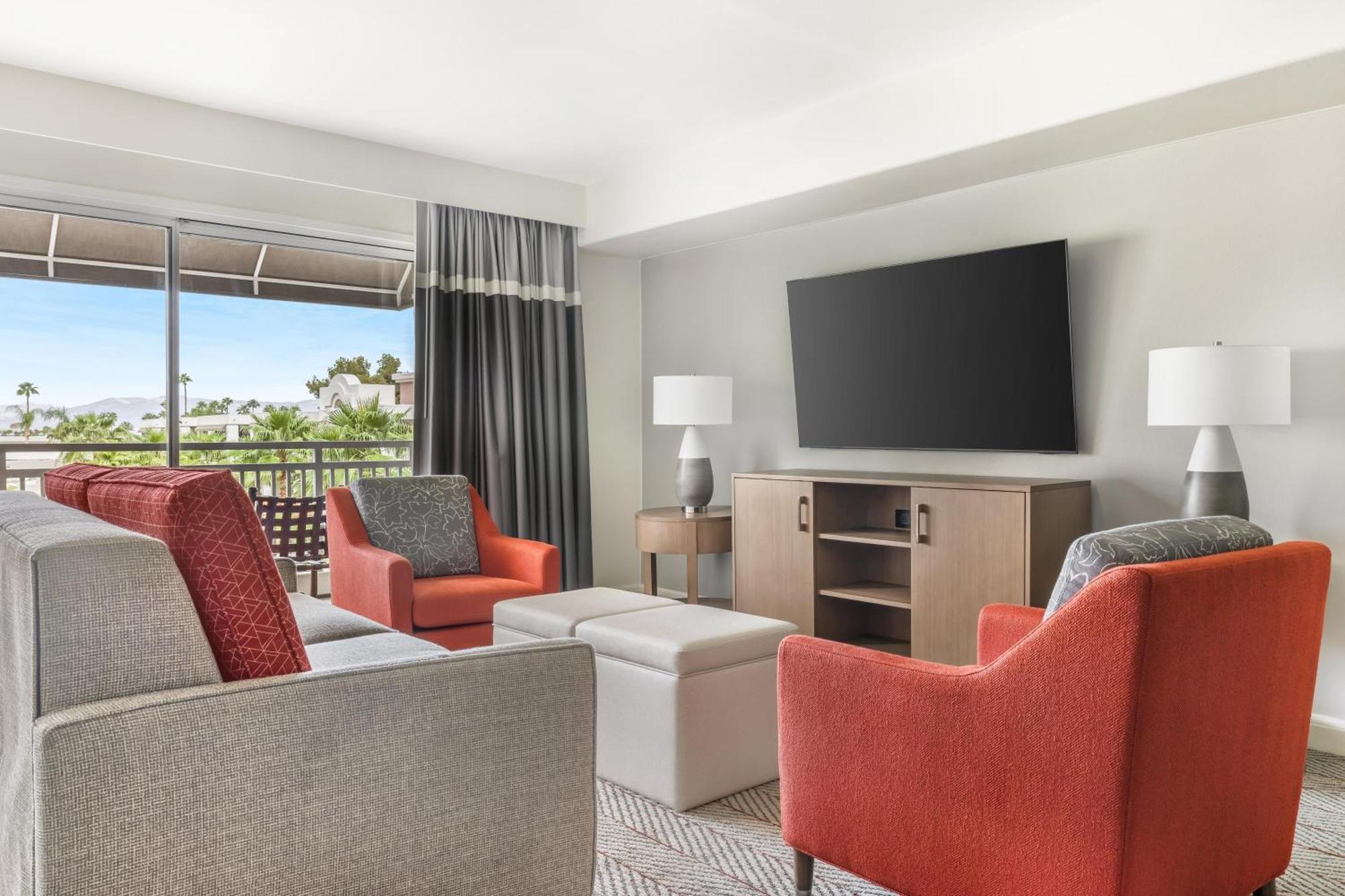 Three-Bedroom King Suite Two Queen Beds Balcony