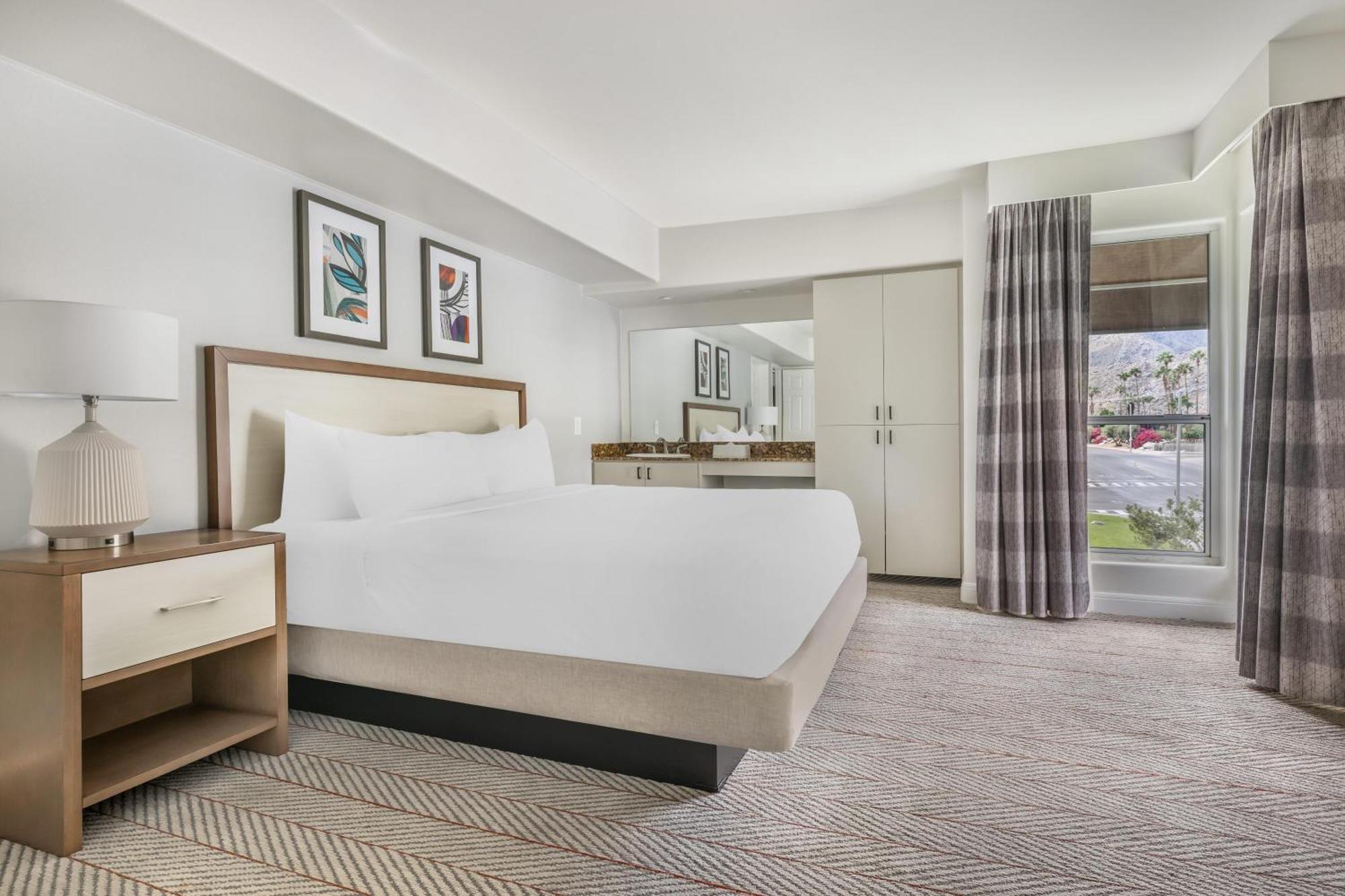 Three-Bedroom King Suite Two Queen Beds Balcony