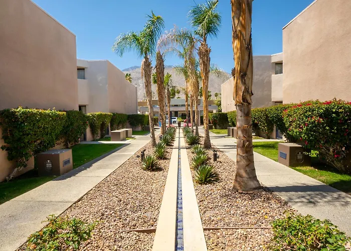 Vista Mirage Resort Palm Springs
